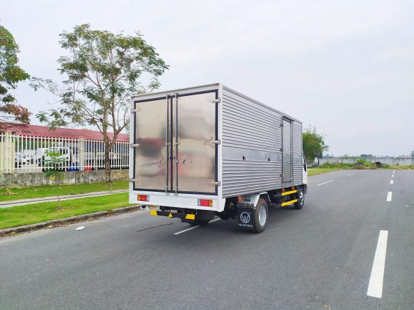 isuzu-da-nang-1tan9-thung-kin-nk490l